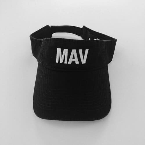 A black visor with the word mav on it.